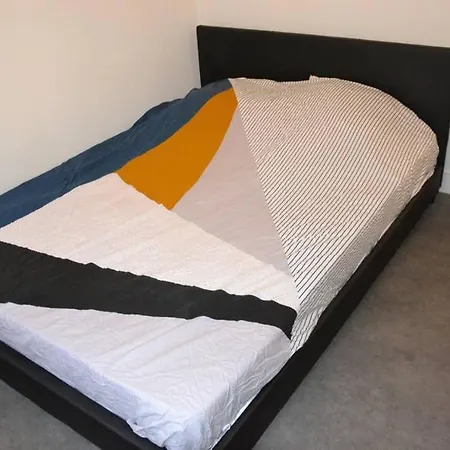 Daire 4 Chambres A 10 Minutes Du Centre De Rouen *